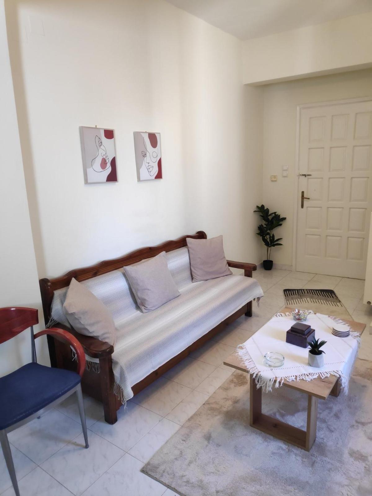 Mary'S Home Kalamata Extérieur photo